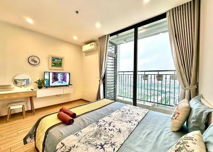 Beautiful View, Modern Studio Apartment 3\' To Walking Lake, Gym And Swimming Pools