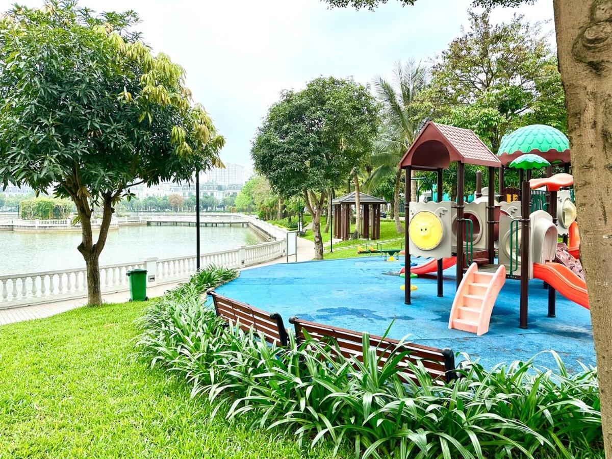 Căn hộ Beautiful View, Modern 3' To Walking Lake, Gym And Swimming Pools Hà Nội