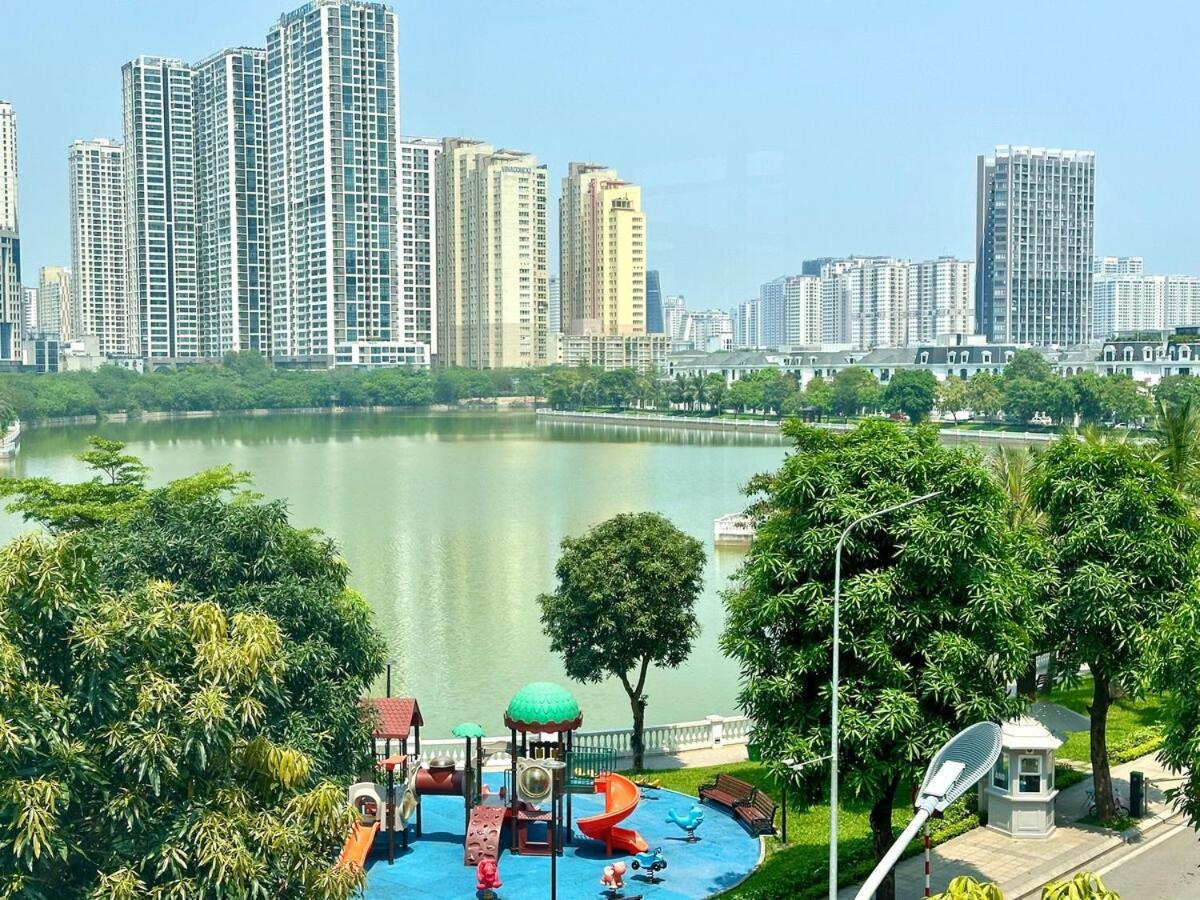 Beautiful View, Modern 3' To Walking Lake, Gym And Swimming Pools